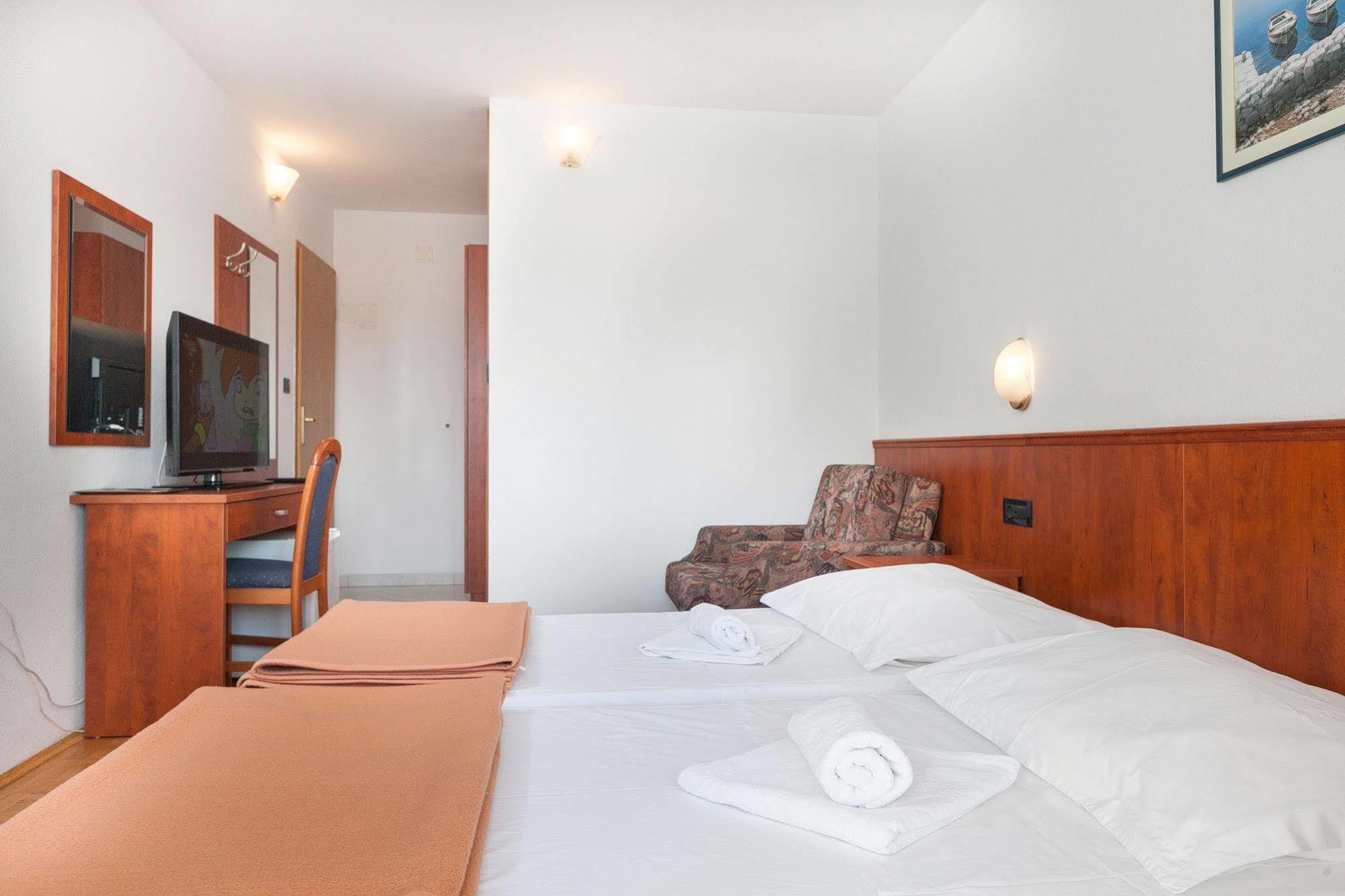 Villa Vinka Tučepi Εξωτερικό φωτογραφία