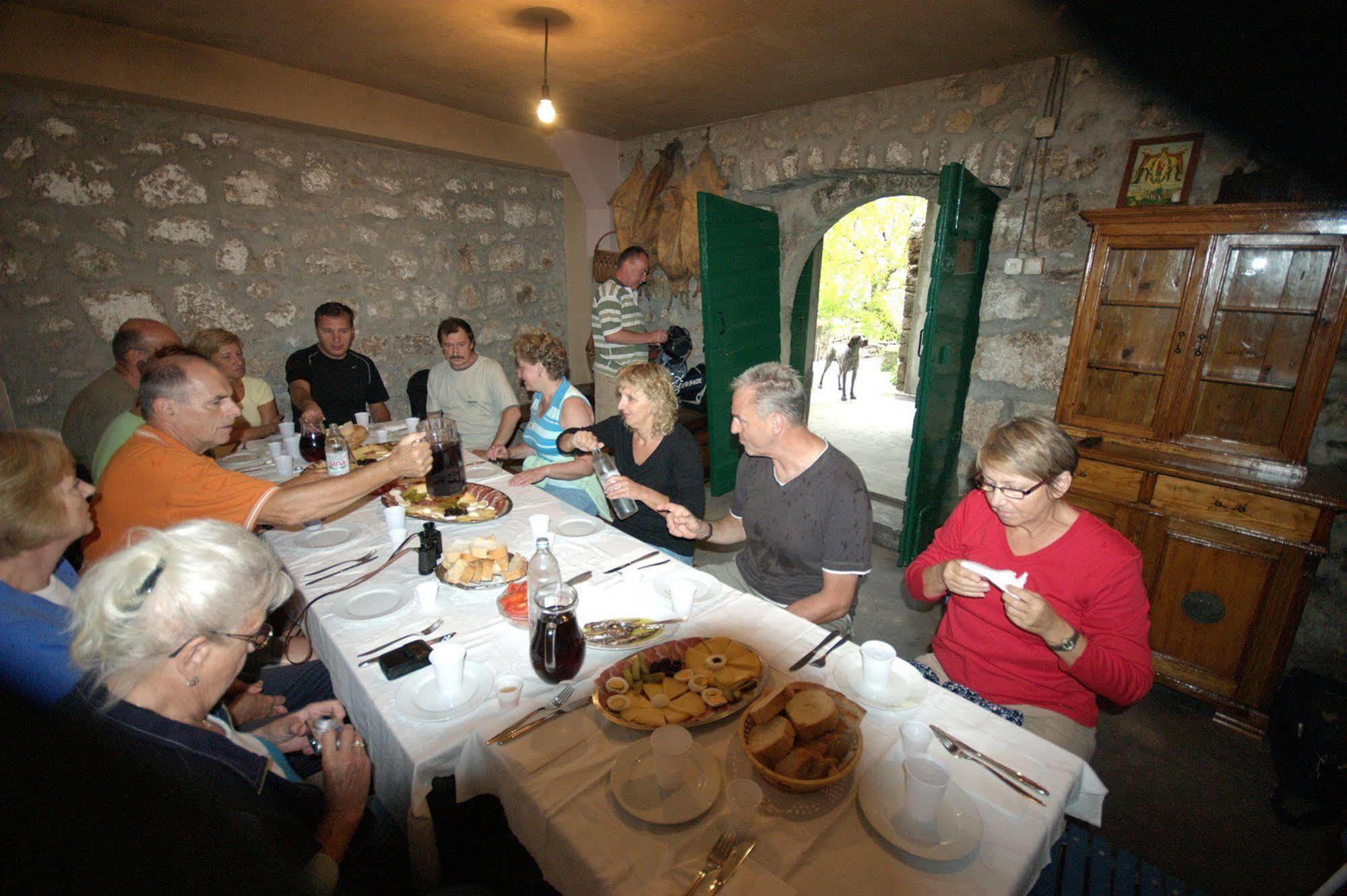 Villa Vinka Tučepi Εξωτερικό φωτογραφία